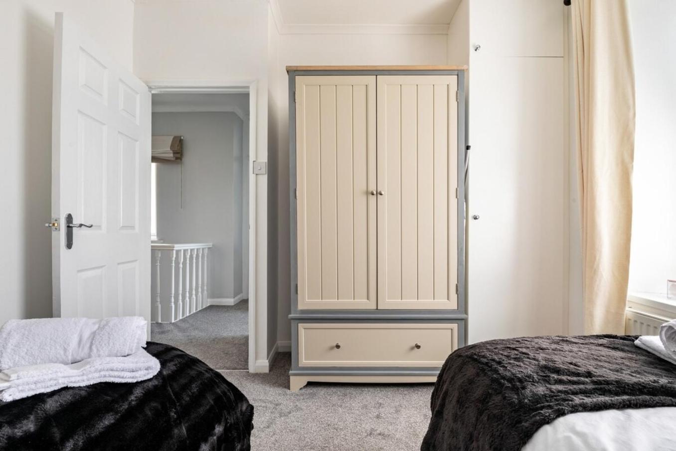Coastal Family Stay 3-Bed Parking Wi-Fi Bridgend  Ngoại thất bức ảnh